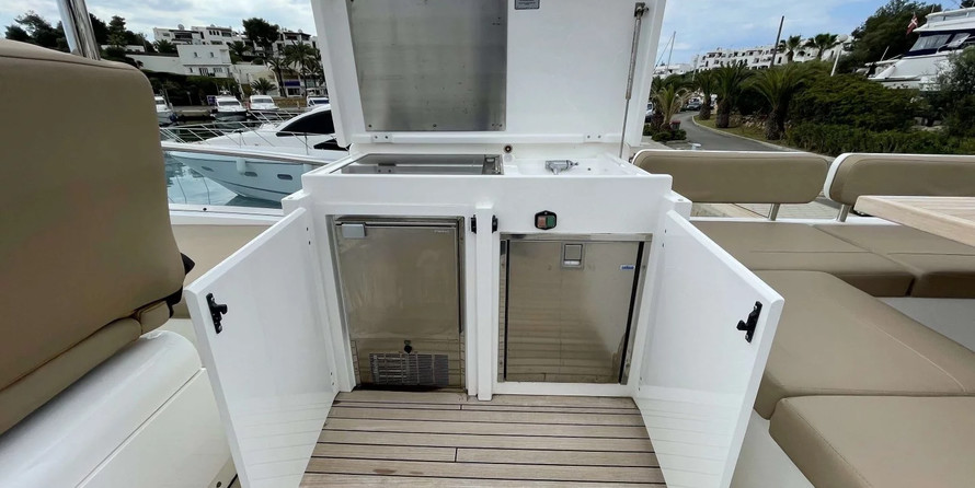 Fairline 58 Squadron