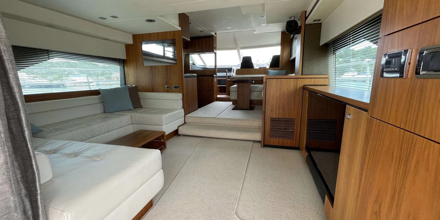 Fairline 58 Squadron