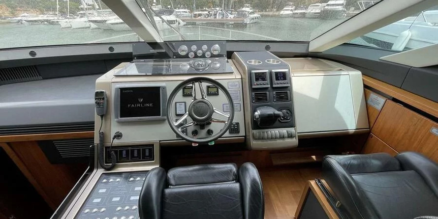 Fairline 58 Squadron