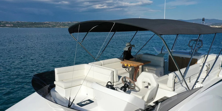 Beneteau Monte Carlo 52