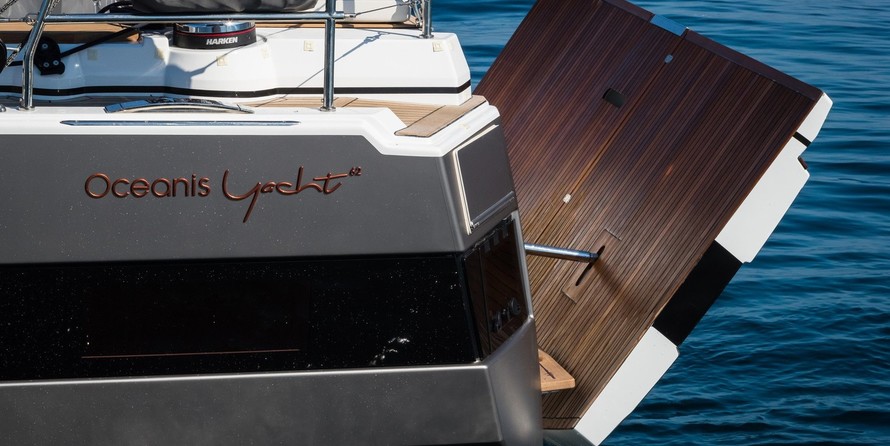 Beneteau Oceanis Yacht 62