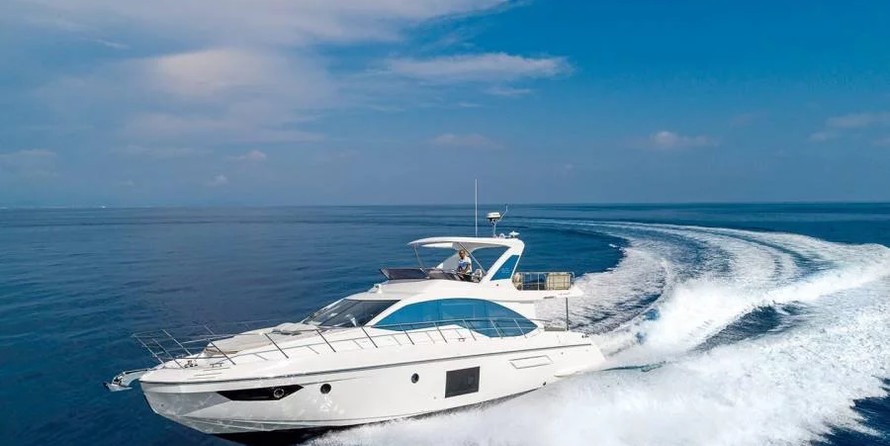 Azimut 55