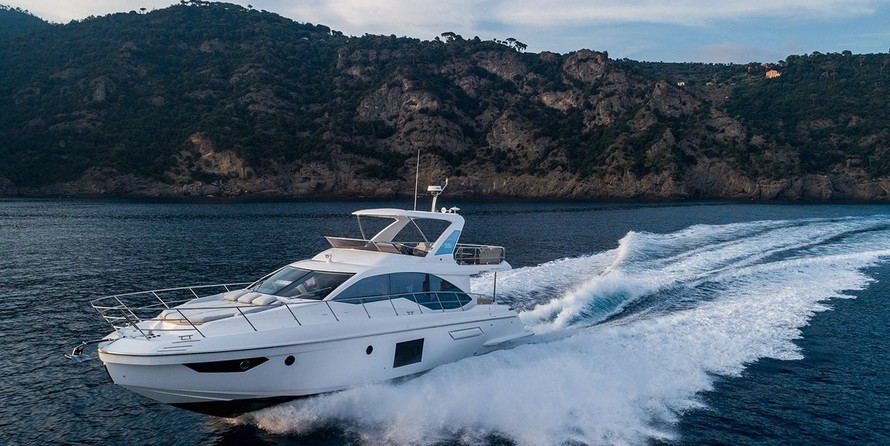Azimut 55