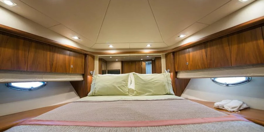 Sunseeker Predator 72