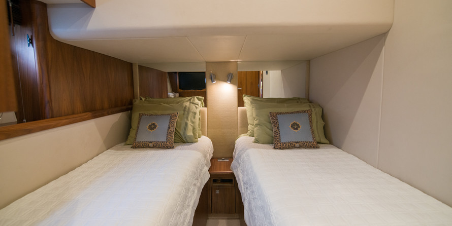 Sunseeker Predator 72