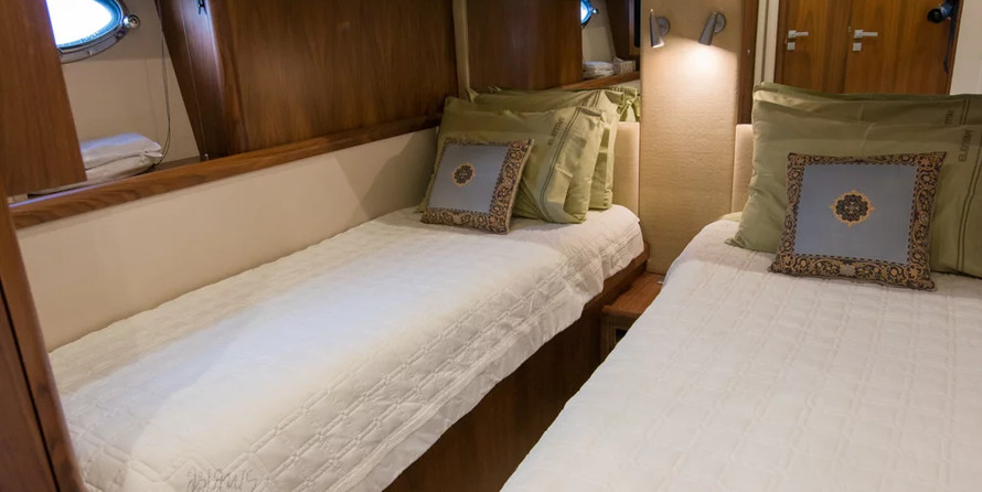 Sunseeker Predator 72