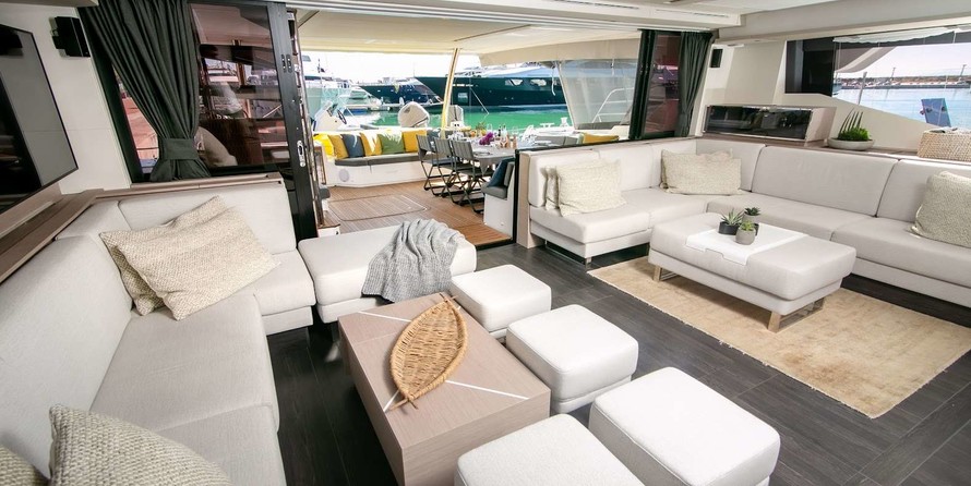 Fountaine Pajot Alegria 67