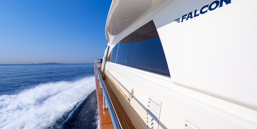 Falcon Yachts 86