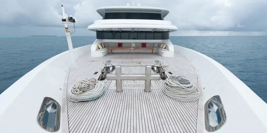 Motor yacht