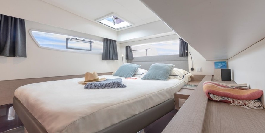 Fountaine Pajot Elba 45