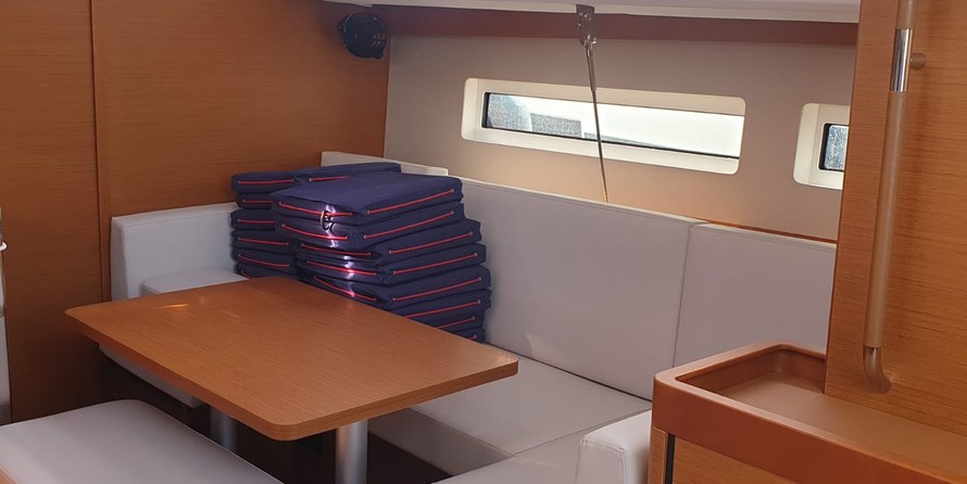 Jeanneau Sun Odyssey 440