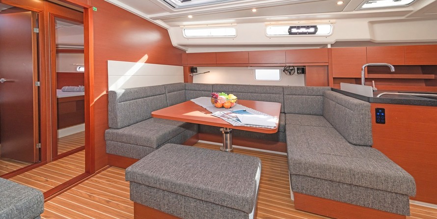 Hanse 458