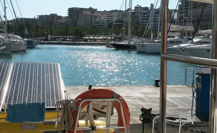 Lagoon 40 - 4 + 2 cab