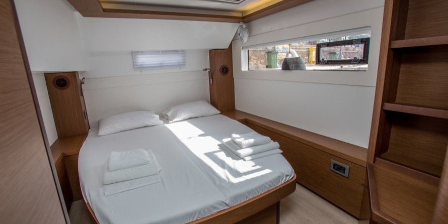 Lagoon 46