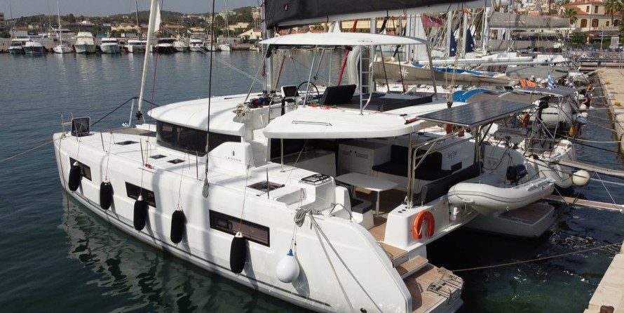 Lagoon 46
