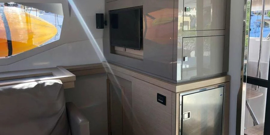 Fountaine Pajot Saona 47