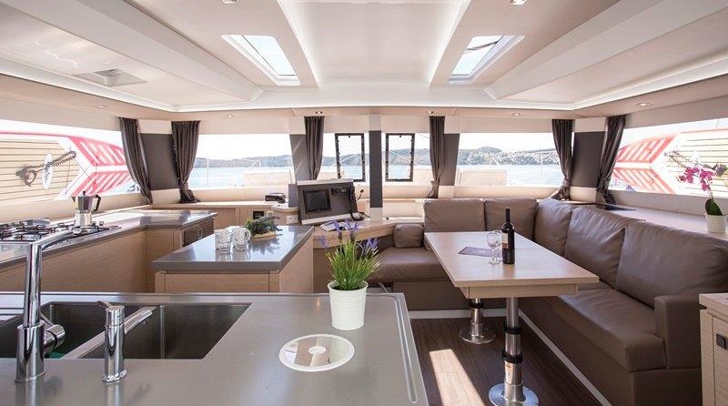 Fountaine Pajot Saba 50