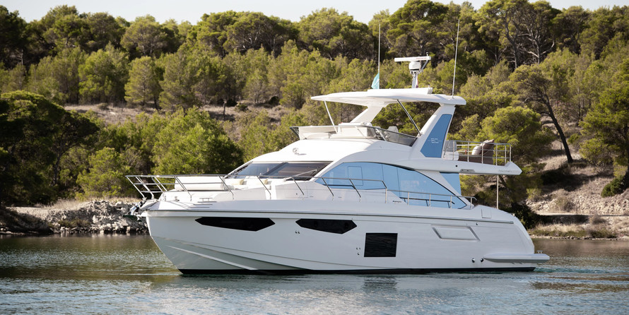 Azimut 60 6+2