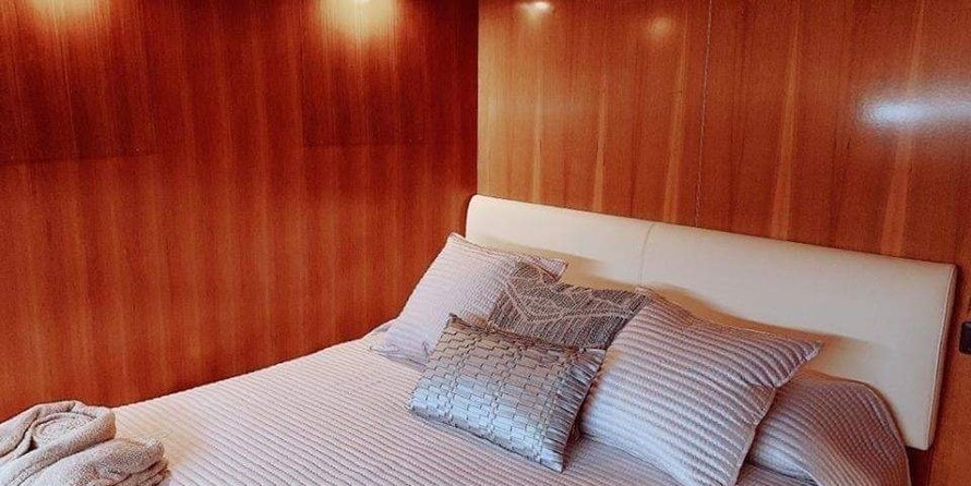 Falcon Yachts 92