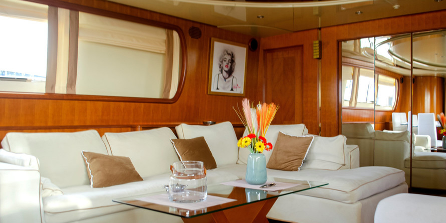 Falcon Yachts 92