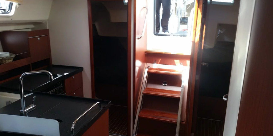 Hanse 415