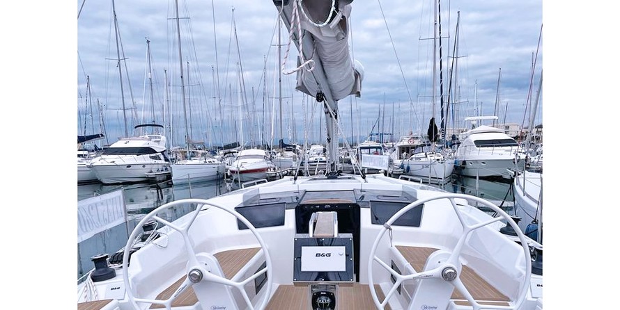 Hanse 388