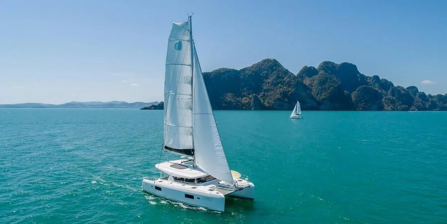 Lagoon 42 - 4 + 1 cab.