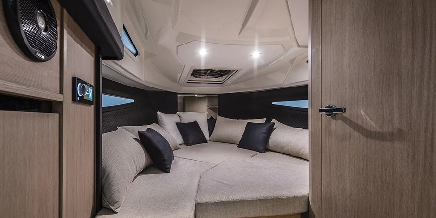 Cranchi E30 Endurance