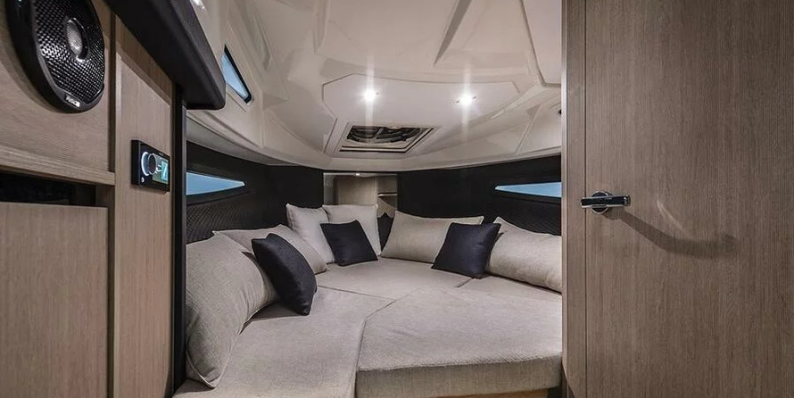 Cranchi E30 Endurance