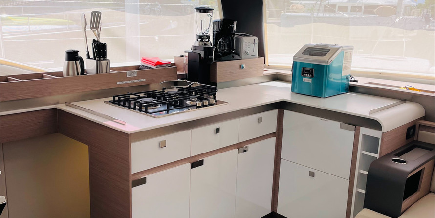 Fountaine Pajot Elba 45