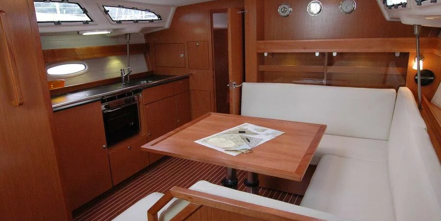 Bavaria 43 Cruiser
