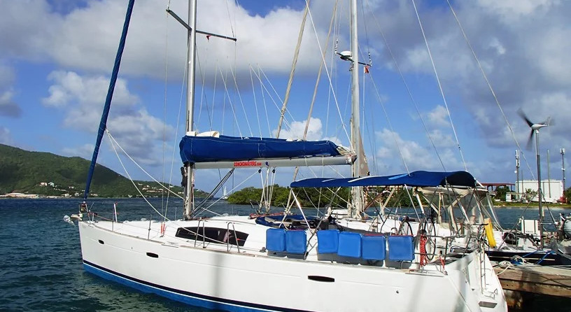 Beneteau Oceanis 43