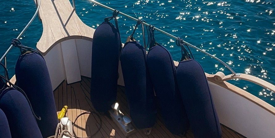 Grand Banks Europa 50