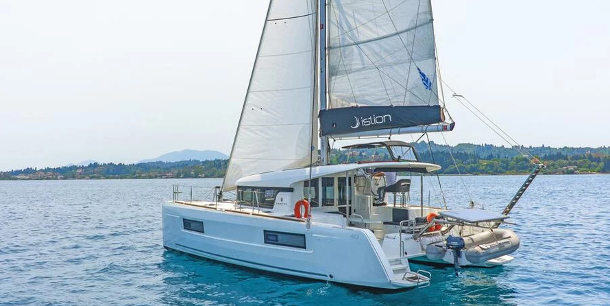 Lagoon 40