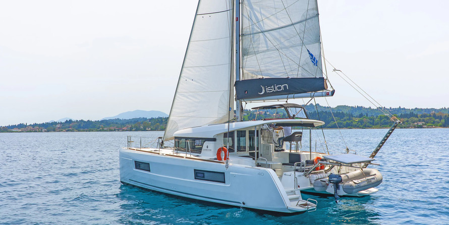Lagoon 40