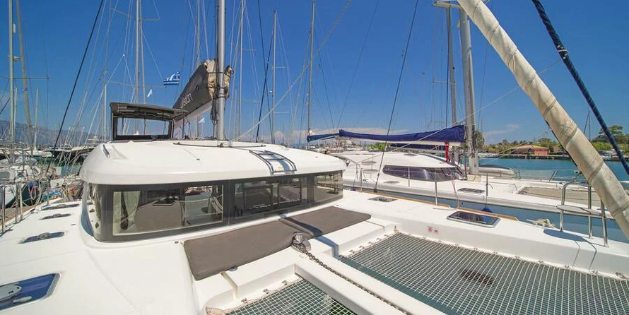 Lagoon 40