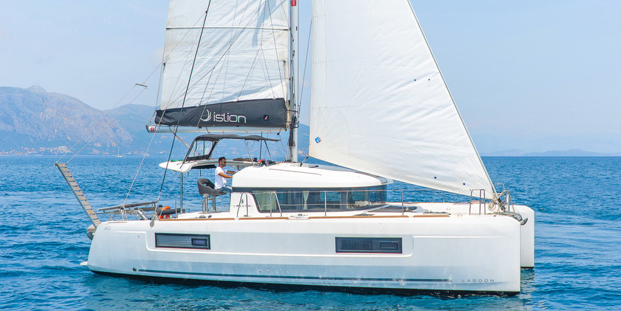 Lagoon 40