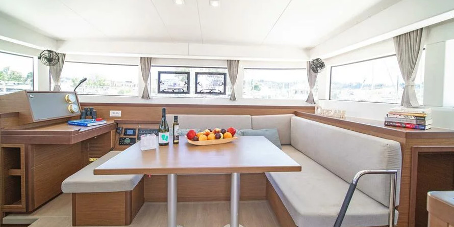 Lagoon 40