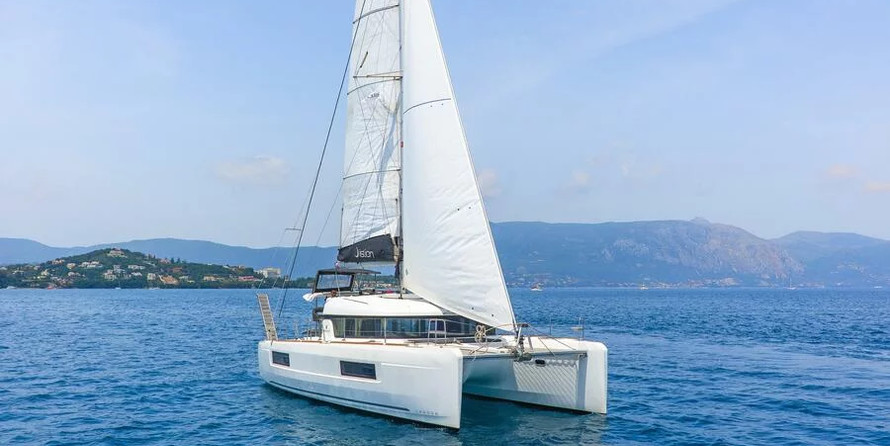 Lagoon 40