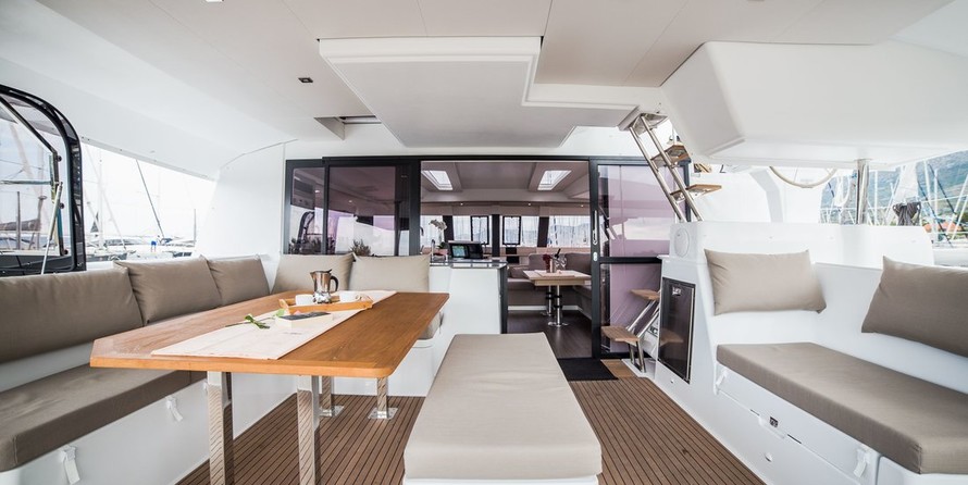 Fountaine Pajot Saba 50