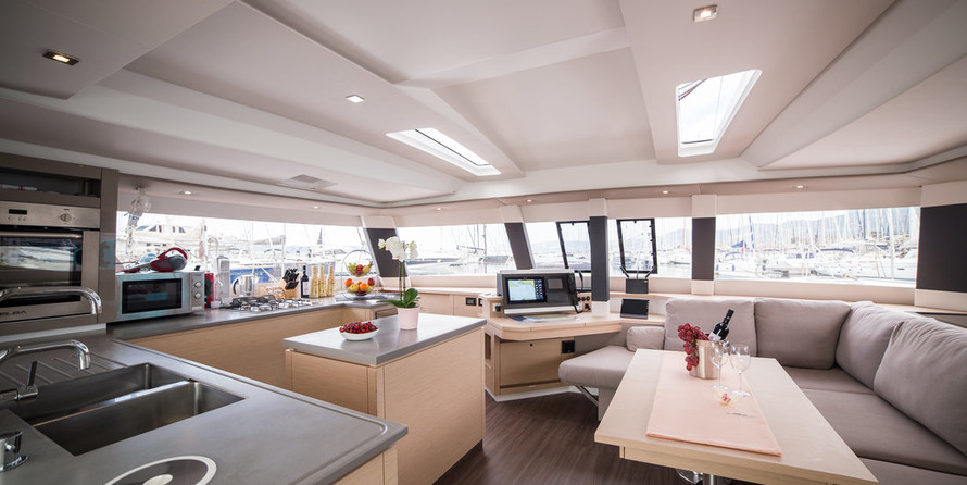 Fountaine Pajot Saba 50