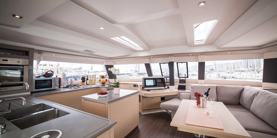 Fountaine Pajot Saba 50