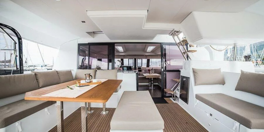 Fountaine Pajot Saba 50