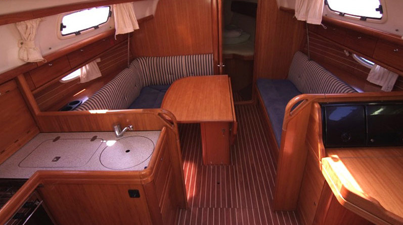 Bavaria 33 Cruiser