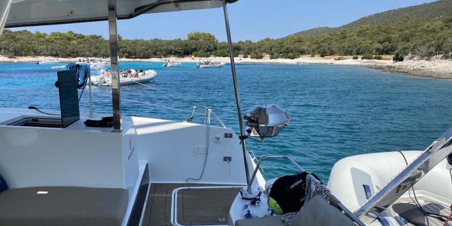 Fountaine Pajot Lucia 40 - 3 cab.