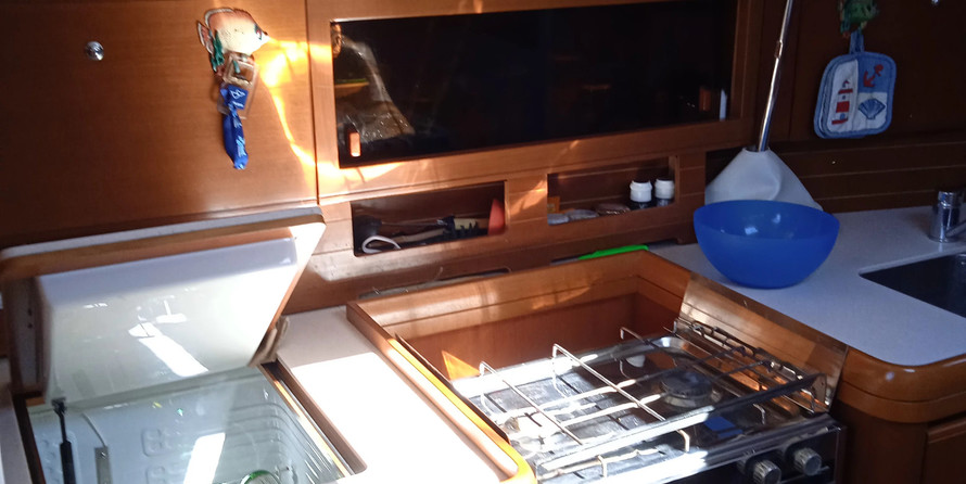 Grand Soleil 37 B&amp;C