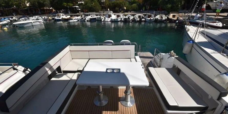 Jeanneau Cap Camarat 10.5 WA