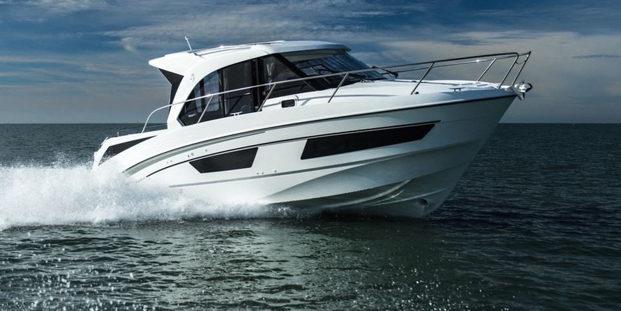 Beneteau Antares 9 OB