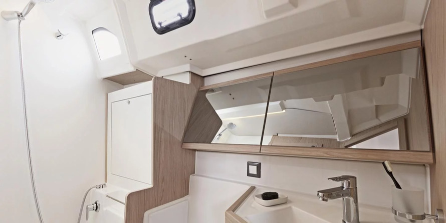 Beneteau Oceanis 46.1