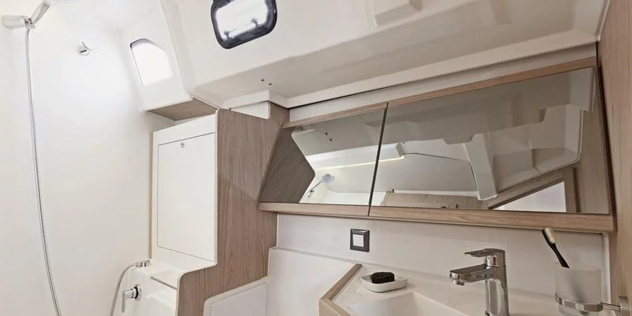 Beneteau Oceanis 46.1